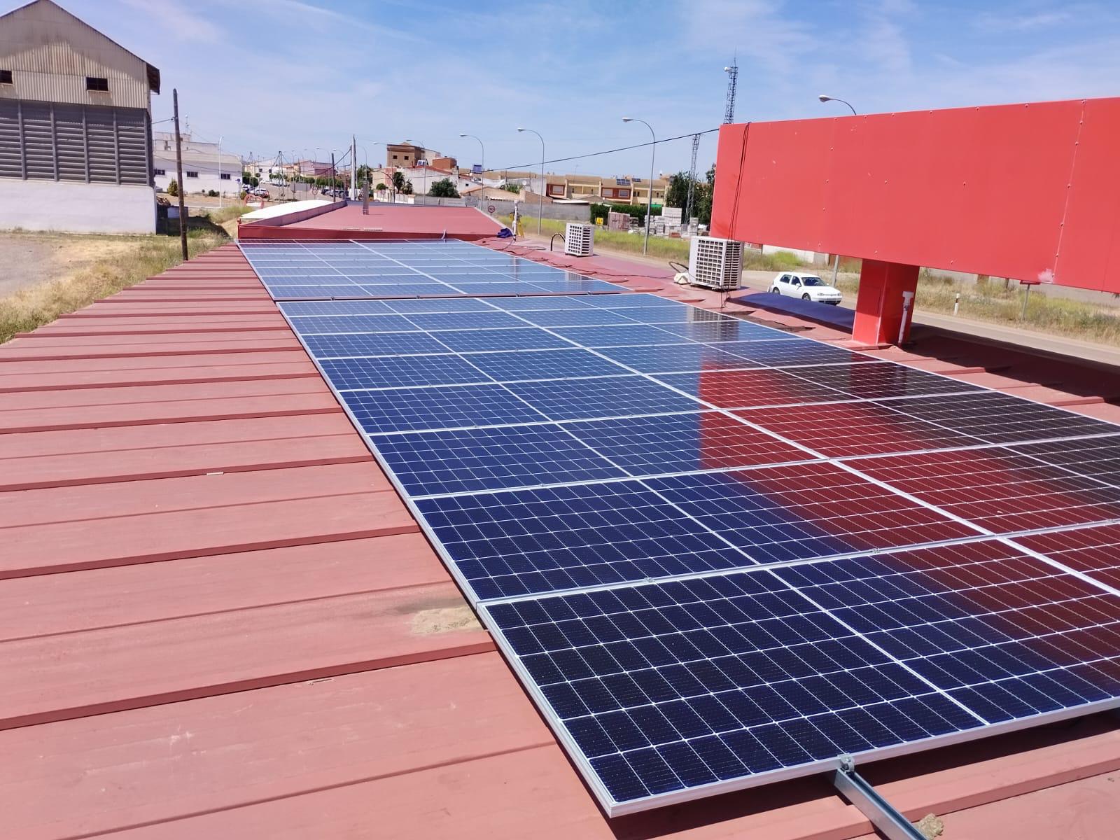 Instalacion de Autoconsumo en Estacion de Servicio